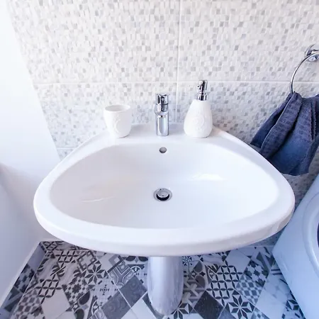 Apartamento Luxury 1 *