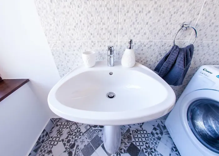 Διαμέρισμα Luxury 1 *